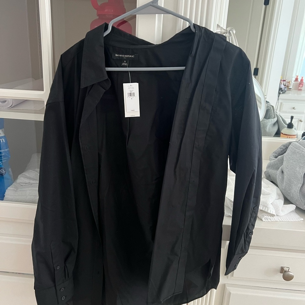 Banana republic black button up